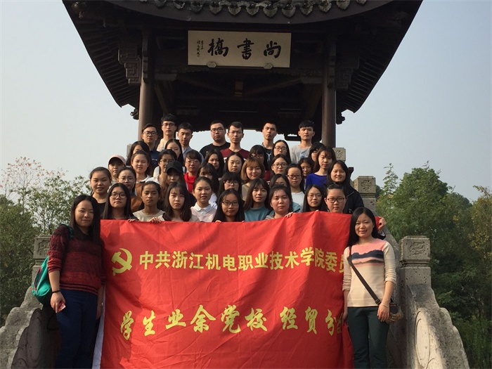 QQ图片20161121105258.jpg QQ图片20161121105258.jpg