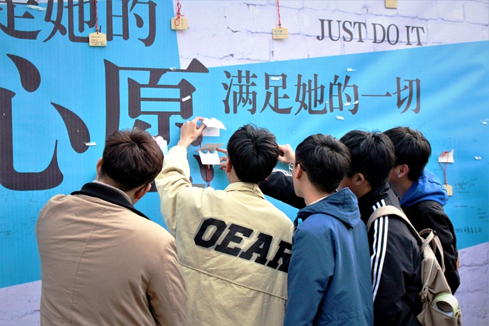 1_副本700.jpg