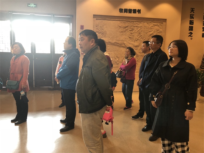 微信图片_20181116144205.jpg