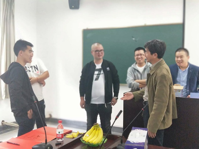 欢聚一堂共叙情谊8.jpg