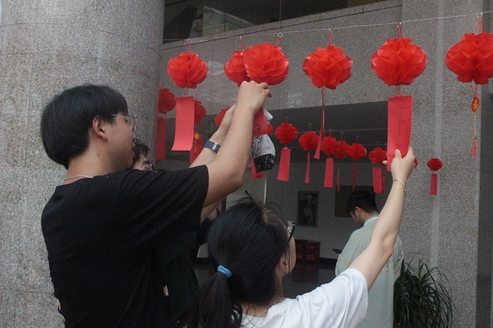 灯谜.JPG 灯谜.JPG